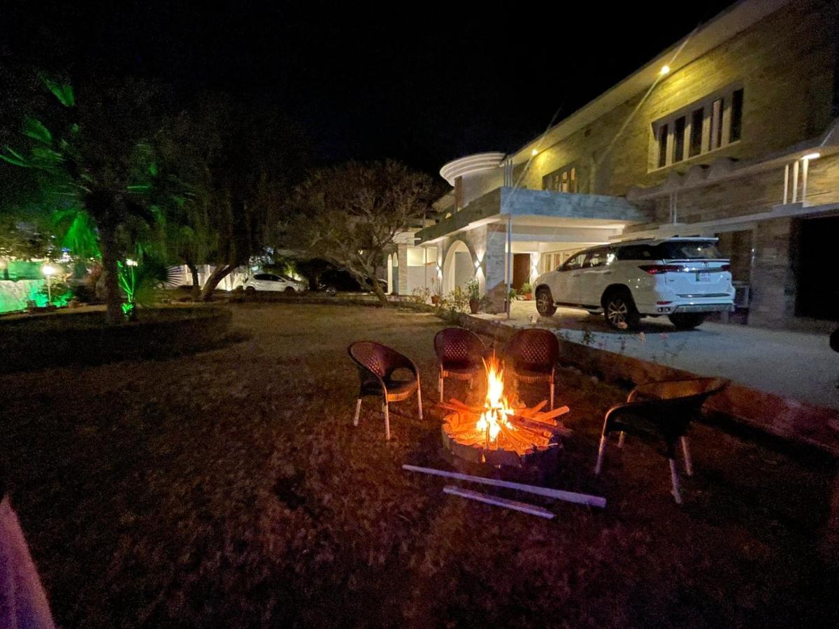 Laca Sa Lodge Opp Canturus Mall Islamabad Buitenkant foto